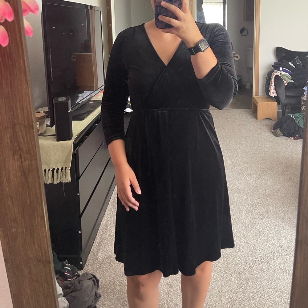 Chic Black Long Sleeve Dress